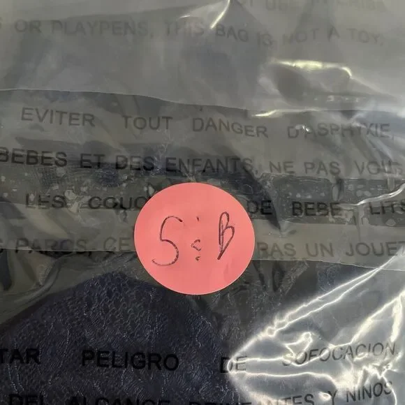 Vintage Henson Kickernick Full Slip Womens 38 Blue Silky Nylon Lace Lingerie - Picture 12 of 12